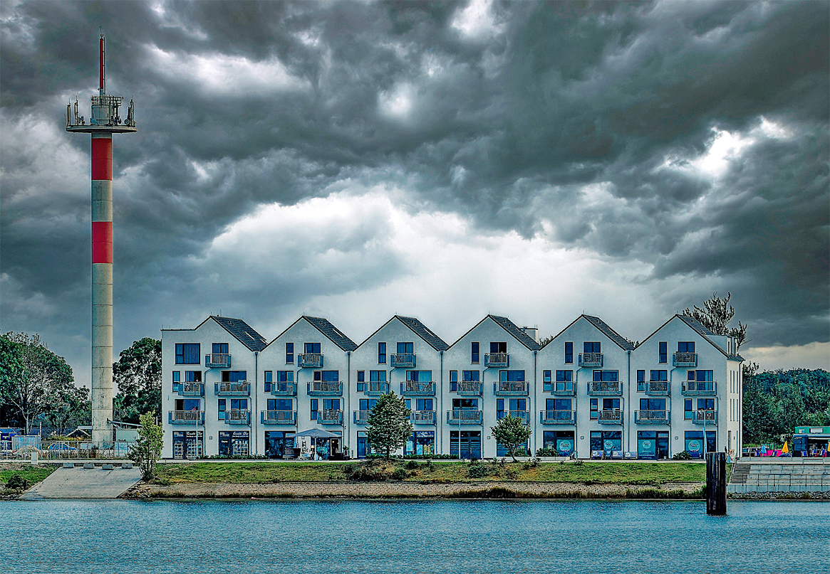 Schöne neue Welt · © Rainer Elpel