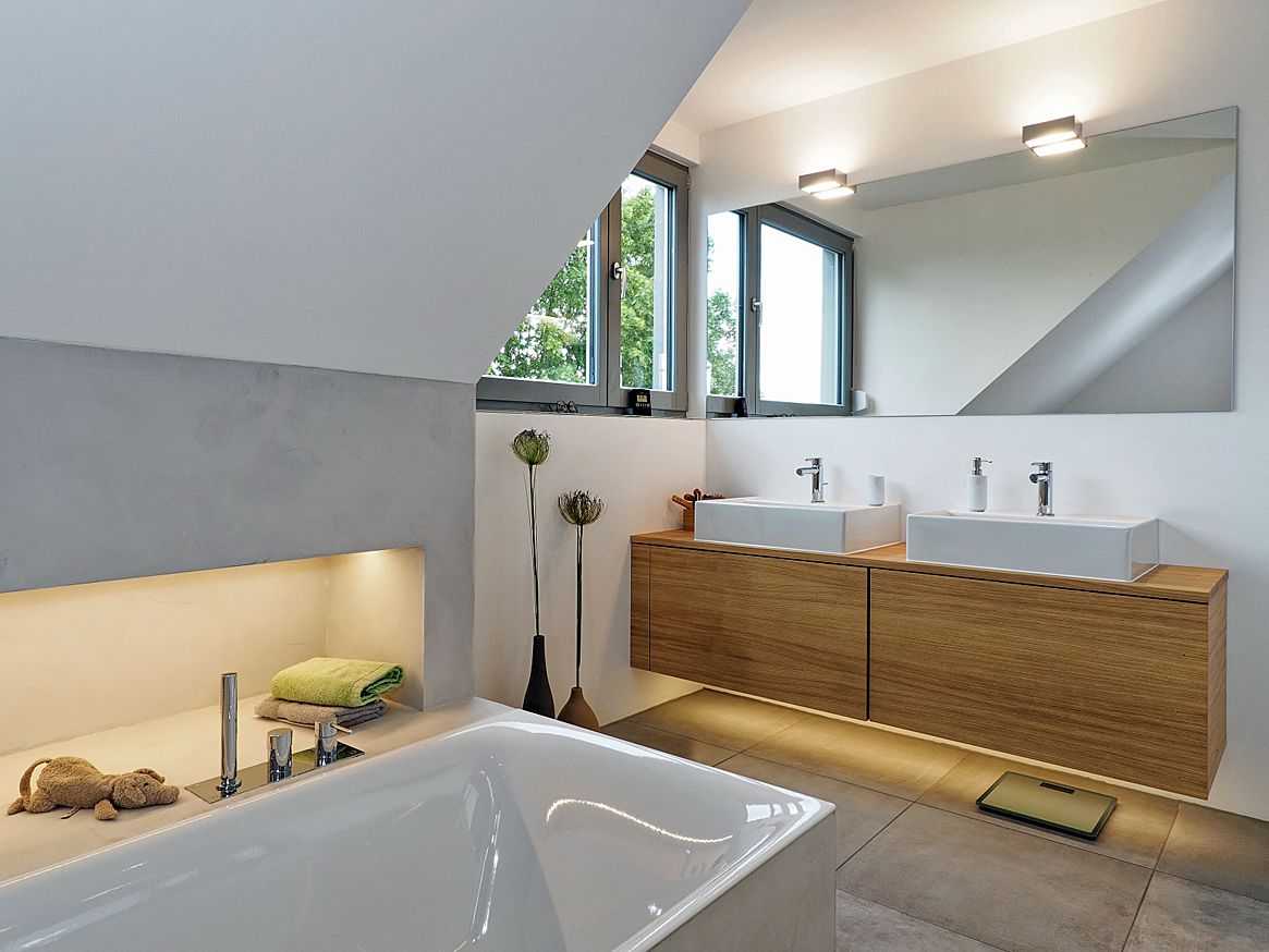 Bad 5 · © Rainer Elpel