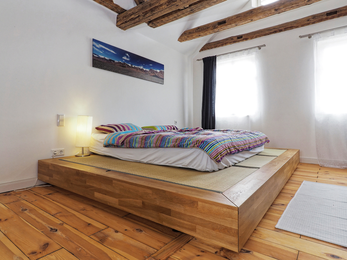 Schlafen 2 · © Rainer Elpel