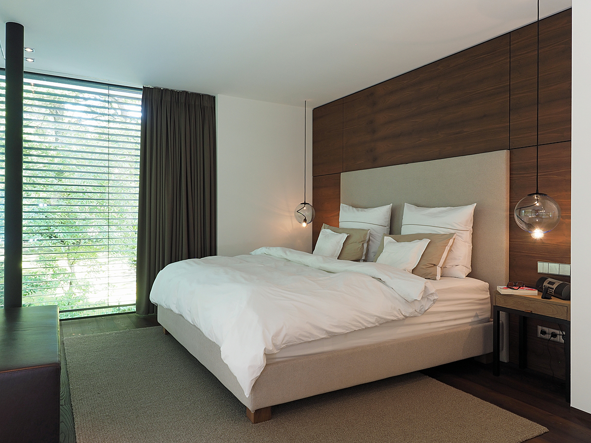 Schlafen 4 · © Rainer Elpel