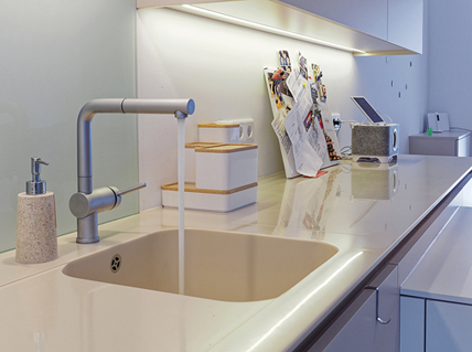 Küche 5 · © Rainer Elpel